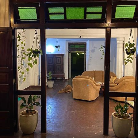 Happy Bunk Hostel Велігама Екстер'єр фото