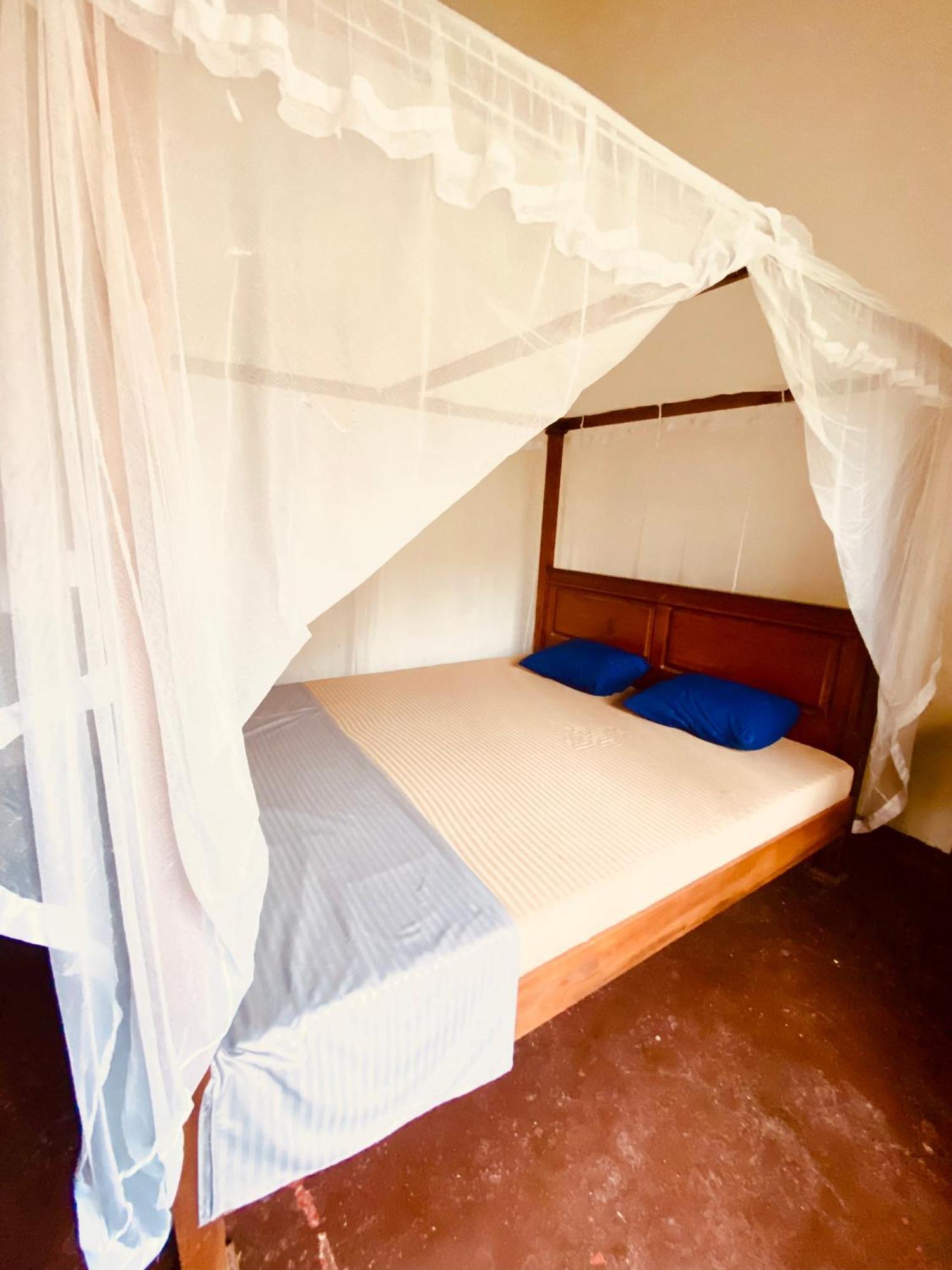 Happy Bunk Hostel Велігама Екстер'єр фото